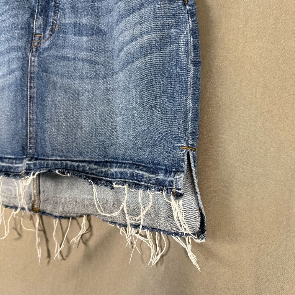 Madewell Denim Frayed Cut Off Jean Skirt Raw Hem Blue Western Grunge 28 - Picture 4 of 9